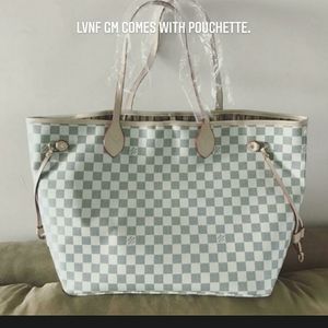 Checkered tote